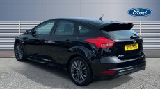 Ford Focus 1.0 EcoBoost 140 ST-Line Navigation 5dr Petrol Hatchback